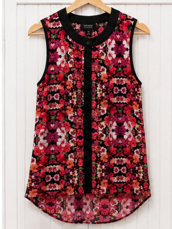 Nicole by Nicole Miller Tops - Nicole by Nicole Miller Floral Sleeveless Blouse Size Medium Pink Black High Low